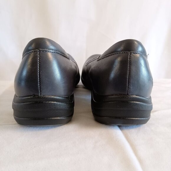 Hush Puppies Women's Alter Pump Navy Blue Leather size 11 - Picture 10 of 12